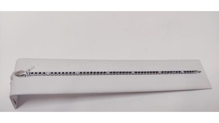 Tennis ReCarlo con Diamanti bianchi e neri per una Caratura di 1,25.