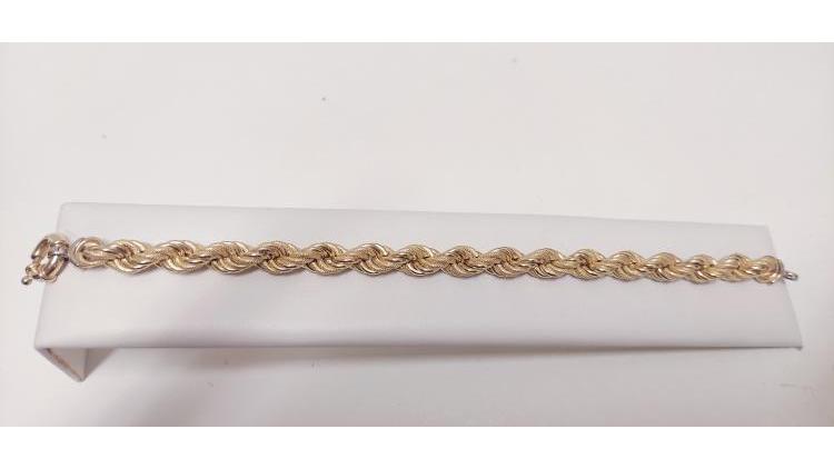Bracciale a torcione in oro satinato.