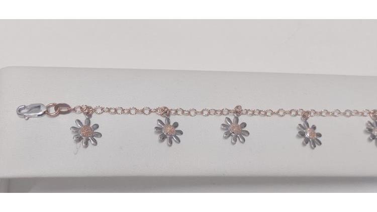 Bracciale di ottima fattura, collezione Aprile.