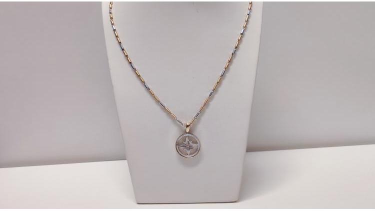 Collana con ciondolo ad un prezzo eccezionale.