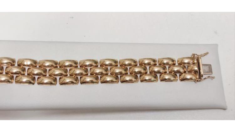 Bracciale di rilevanza importante e per un ottimo investimento.